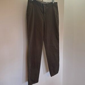 Caslon Chinos